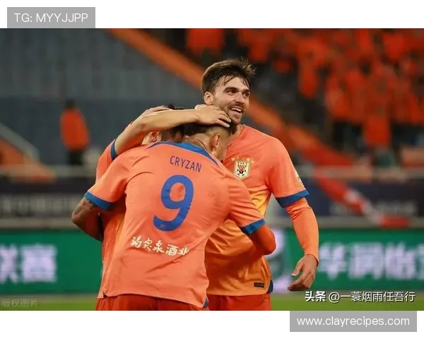 山东泰山阵容短板与冠军定位冲突,战术危机已逐步反映至赛场表现 山东泰山阵容短板与冠军定位冲突,战术危机已逐步反映至赛场表现